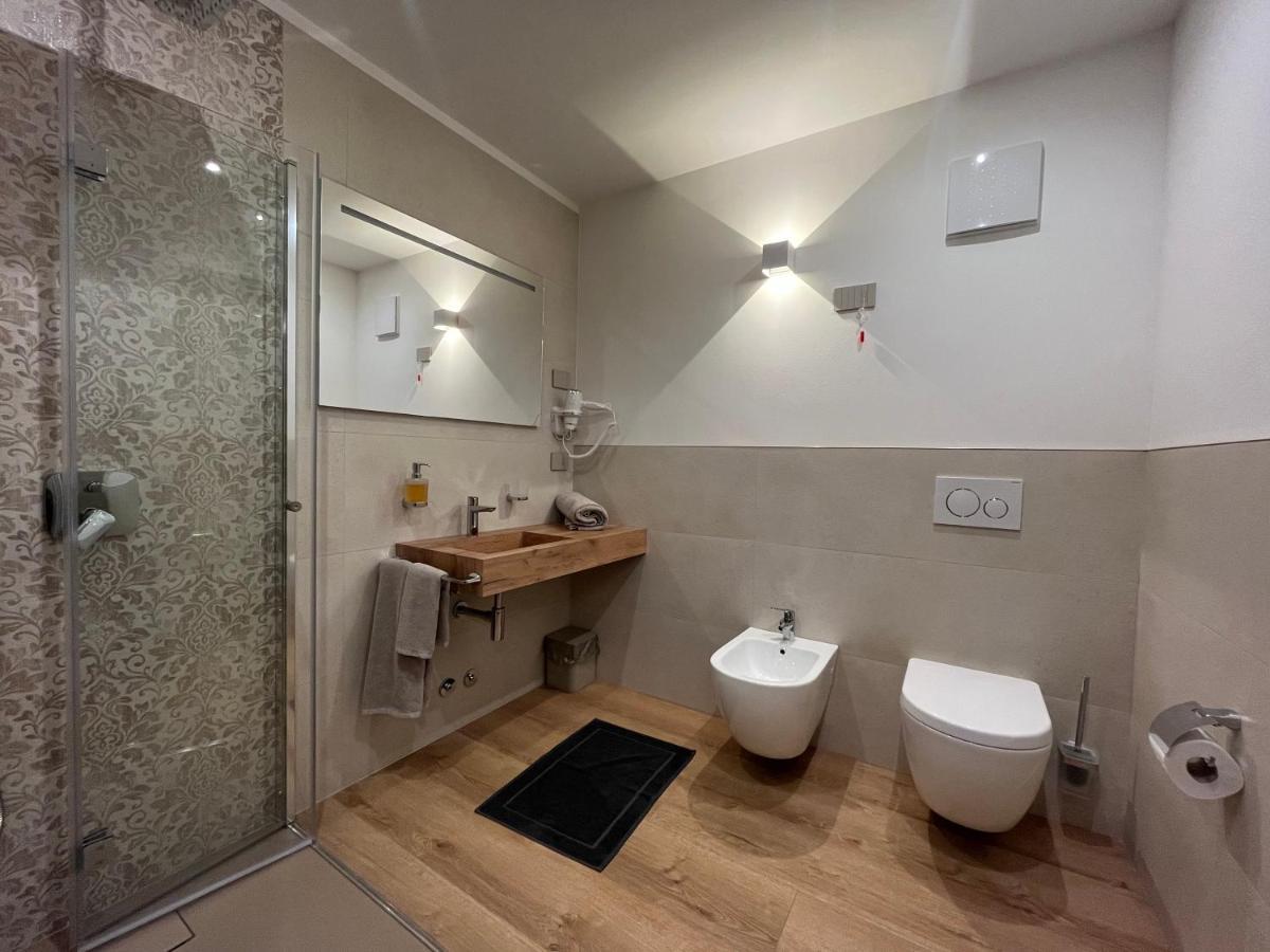 Le Rocce Val Di Non - Quality Room & Breakfast Tassullo Luaran gambar